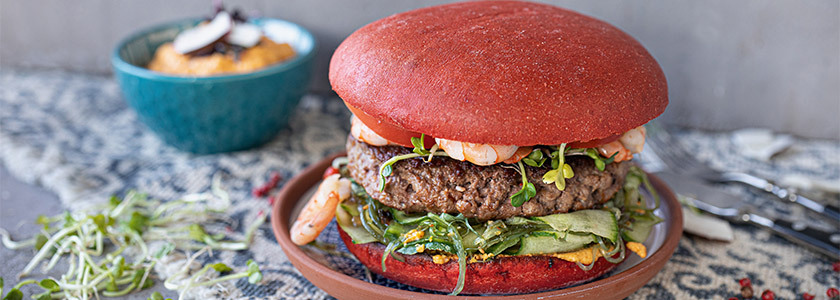 Surf and Turf Burger con manzo e gamberi[1]