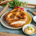 FF-Soft Brezel mit Sesam - 2